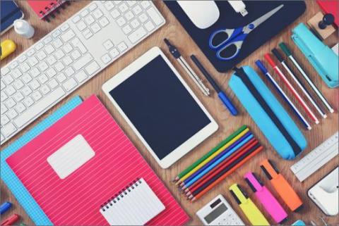 organize-your-desk-AT-07-2017