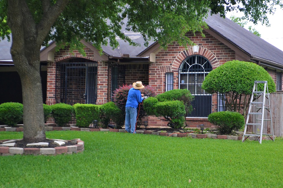 enforcing hoa rules